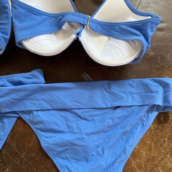 Victoria Secret Bikini Underwire Halter & Ruched Bikini Bundle! - Picture 6 of 7